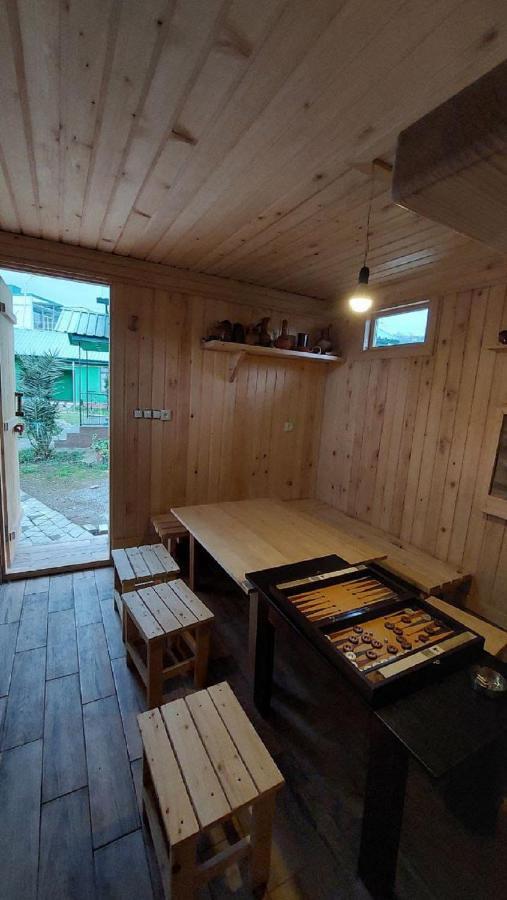 Sister'S Warm Guest House バトゥーミ エクステリア 写真